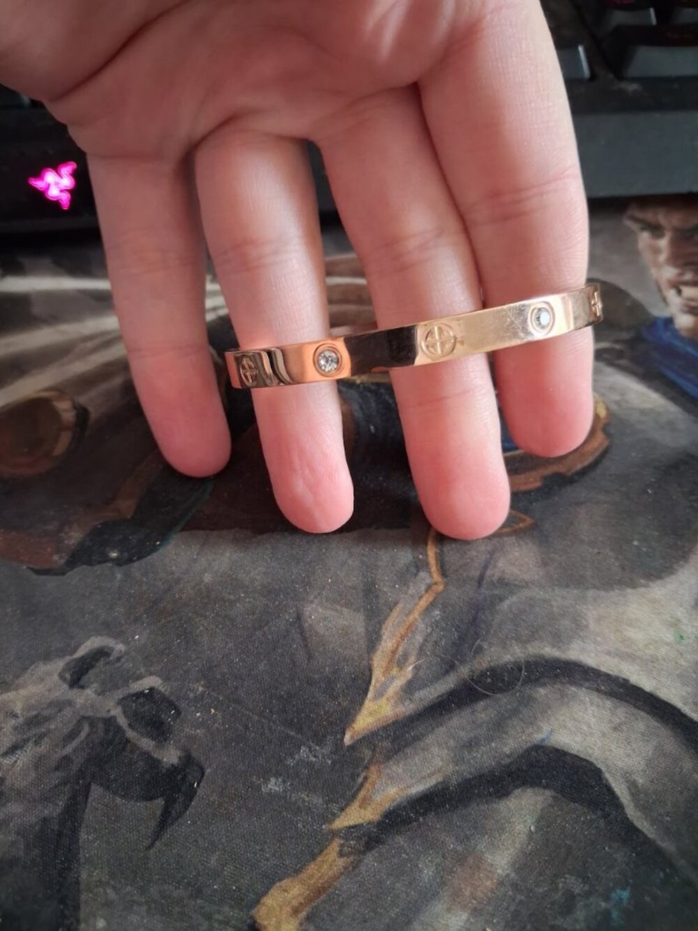Unusual bangle bracelet